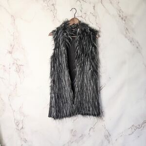 Adrianna Papell faux fur tunic vest Womens Small Gray Fuzzy Jacket Knit